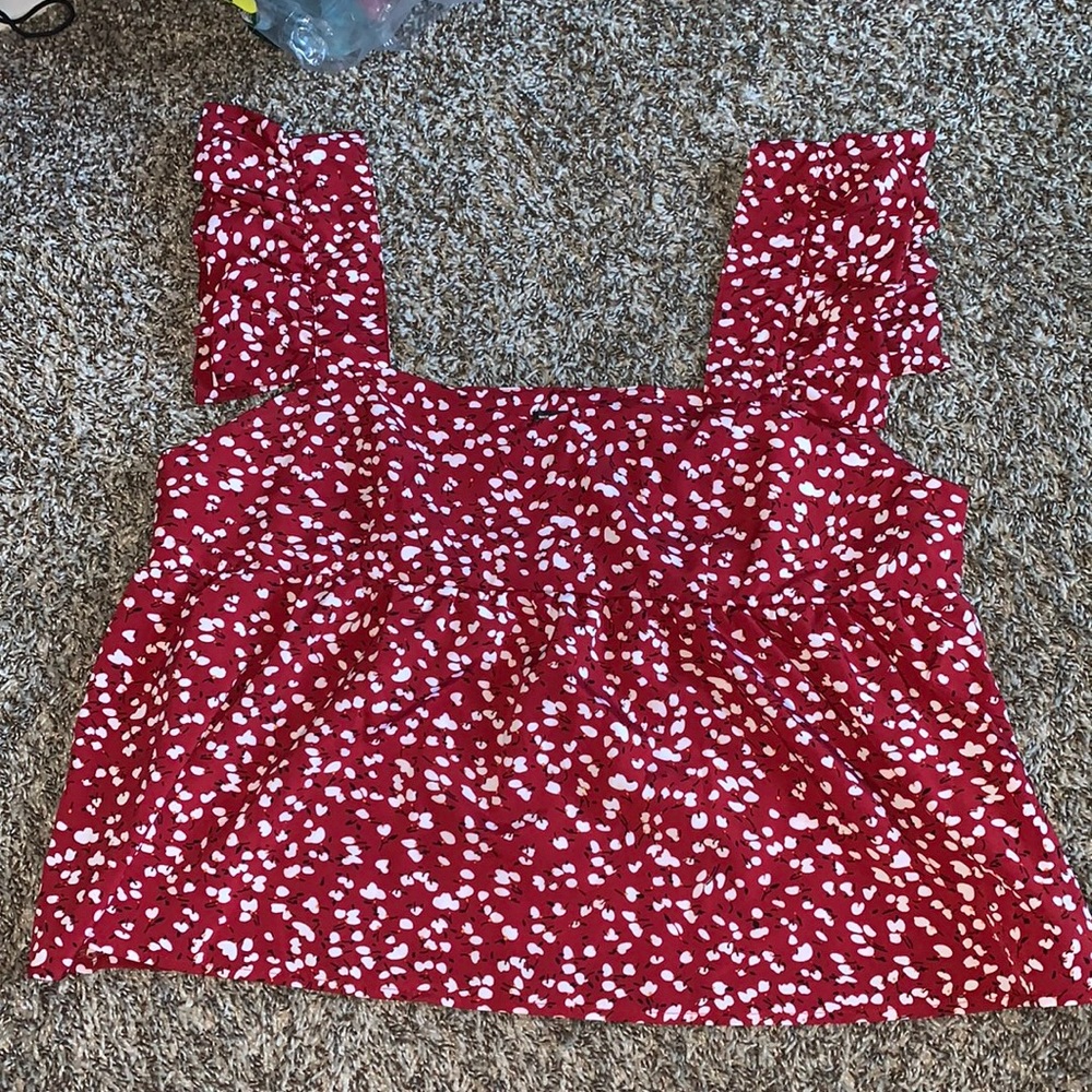 Never worn SHEIN shirt XL